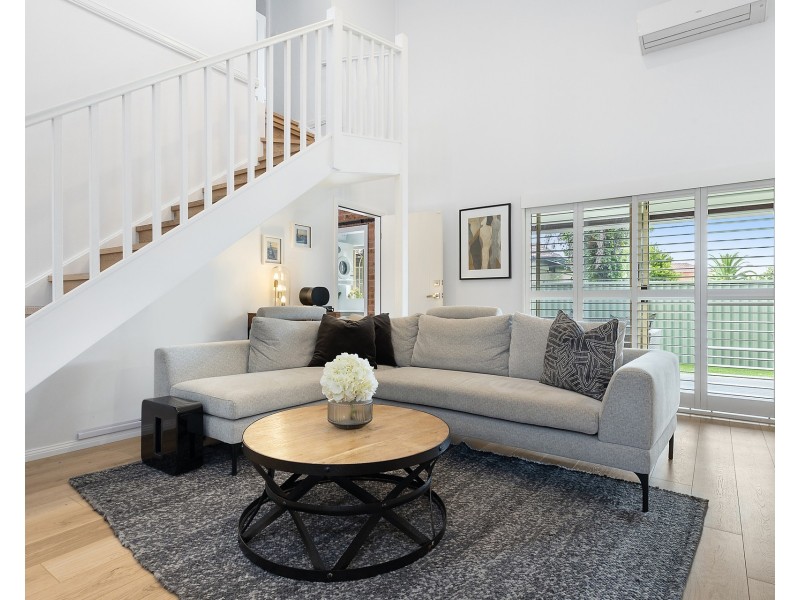 2/63 Albert Street, Bexley NSW 2207