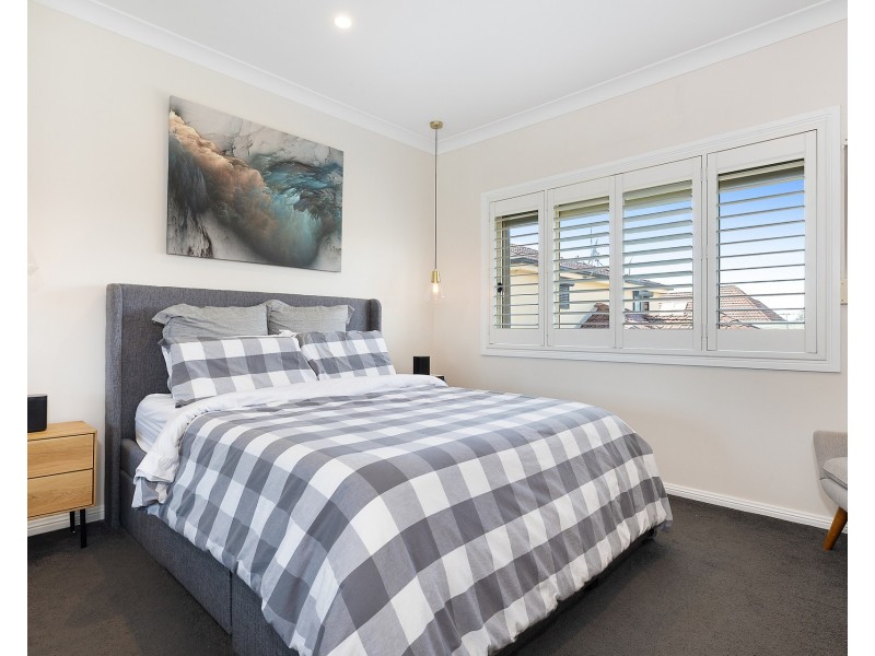 2/63 Albert Street, Bexley NSW 2207