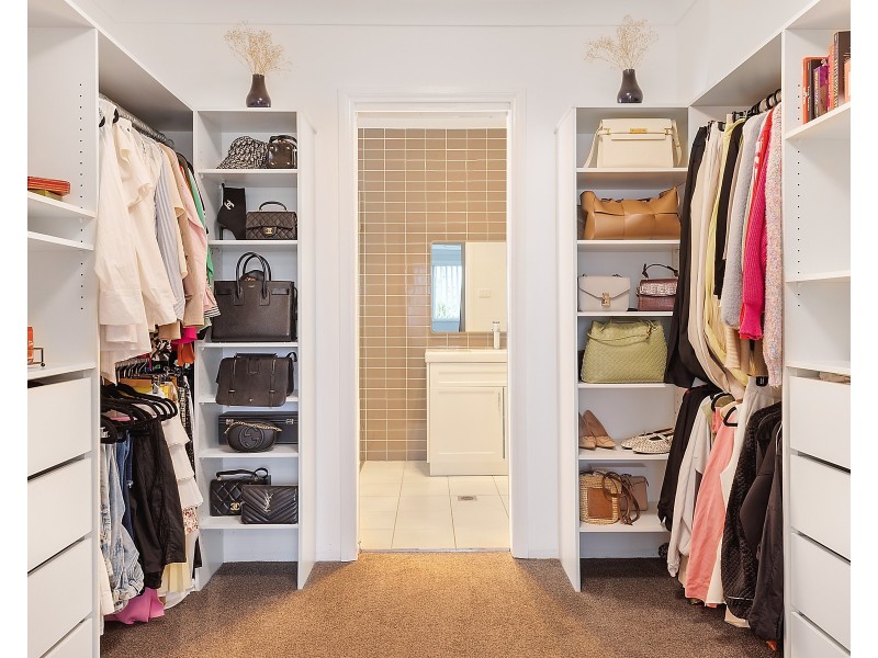 23 Planthurst Road, Carlton NSW 2218