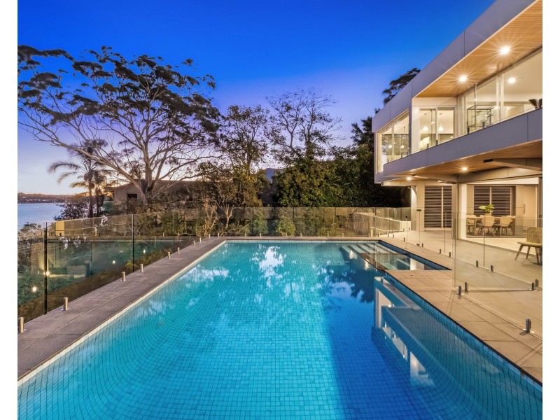 8 Pleasant Way, Blakehurst NSW 2221