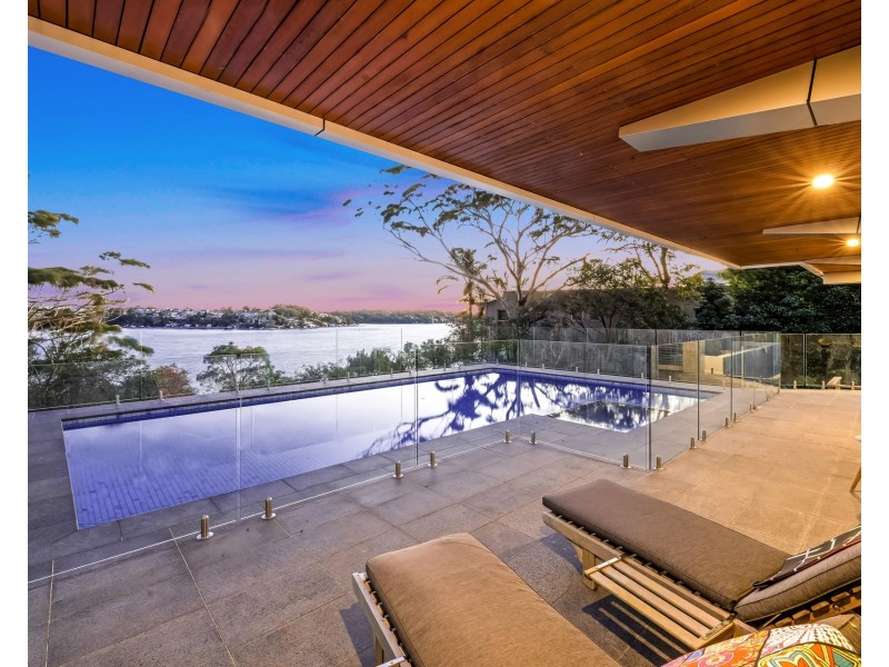 8 Pleasant Way, Blakehurst NSW 2221