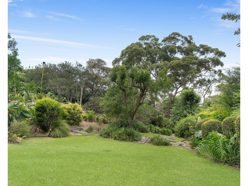 8 Pleasant Way, Blakehurst NSW 2221