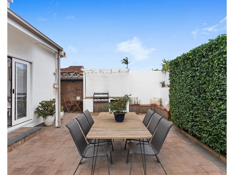 18 Lakeside Avenue, Monterey NSW 2217