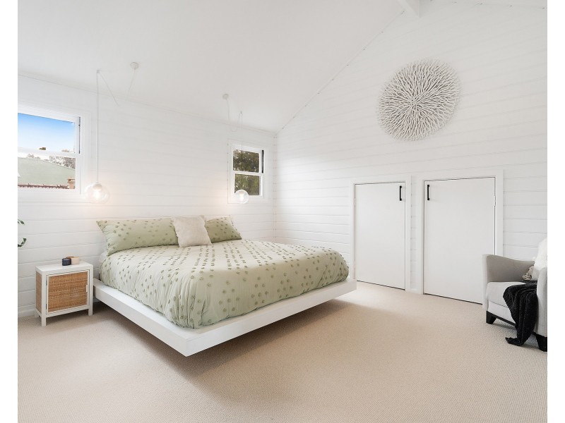 18 Lakeside Avenue, Monterey NSW 2217