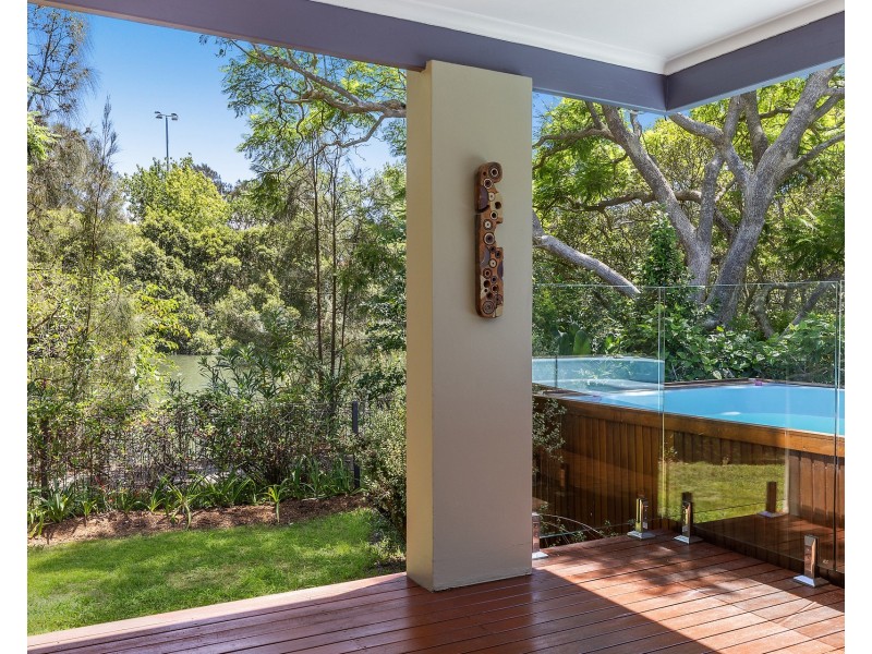 2 Olwyn Place, Earlwood NSW 2206