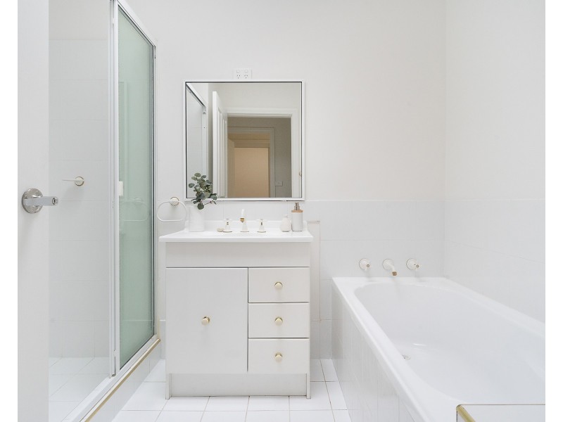 2/1 Winifred Avenue, Caringbah NSW 2229