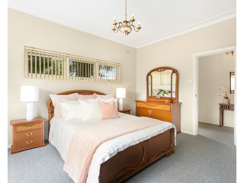 24 Roslyn Avenue, Brighton-le-sands NSW 2216