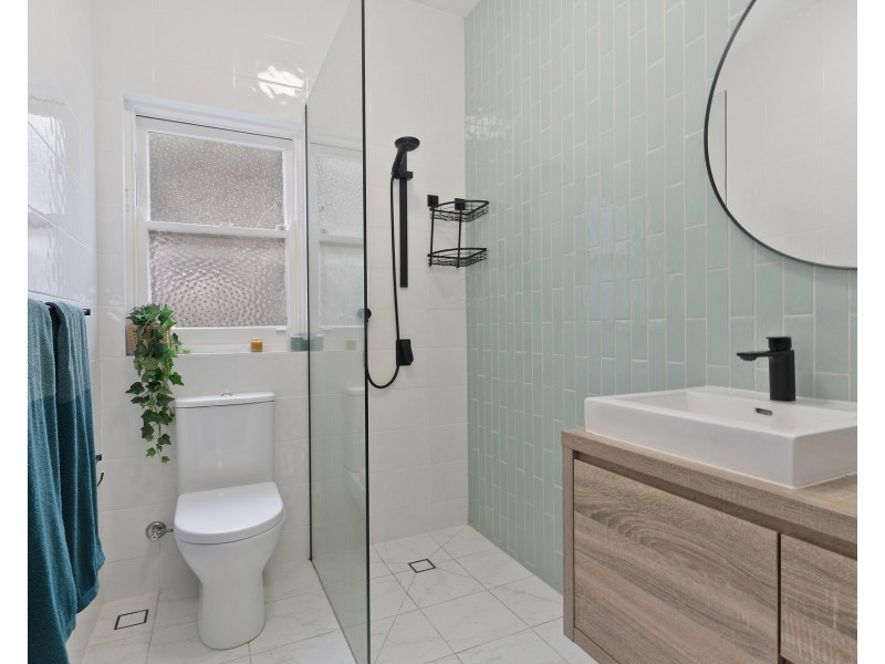 4/33 Gannon Avenue, Dolls Point NSW 2219