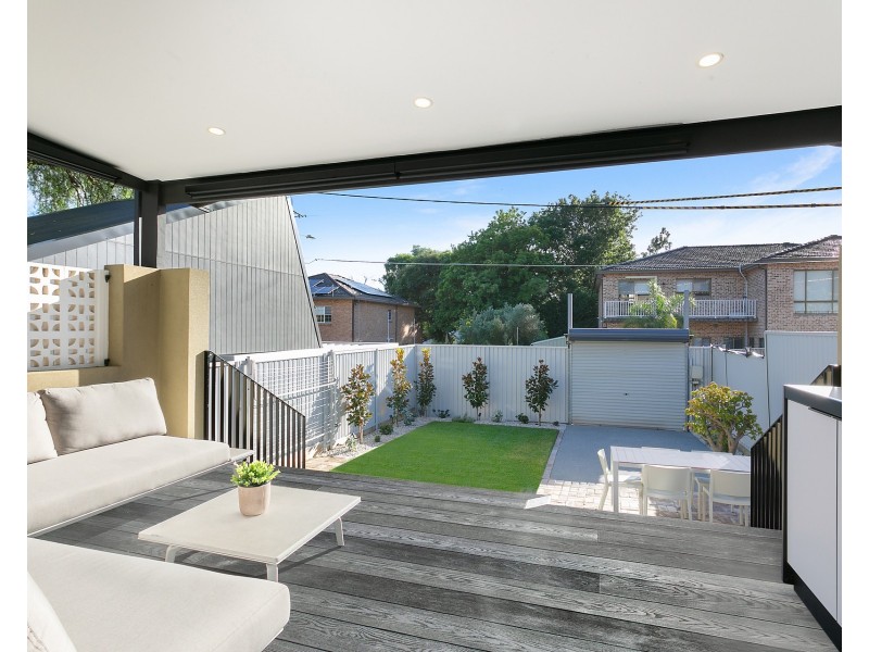 16 Botany Street, Carlton NSW 2218