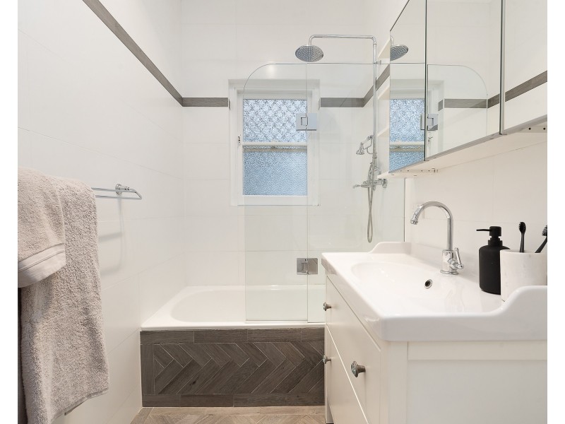 156B Queen Victoria Street, Bexley NSW 2207