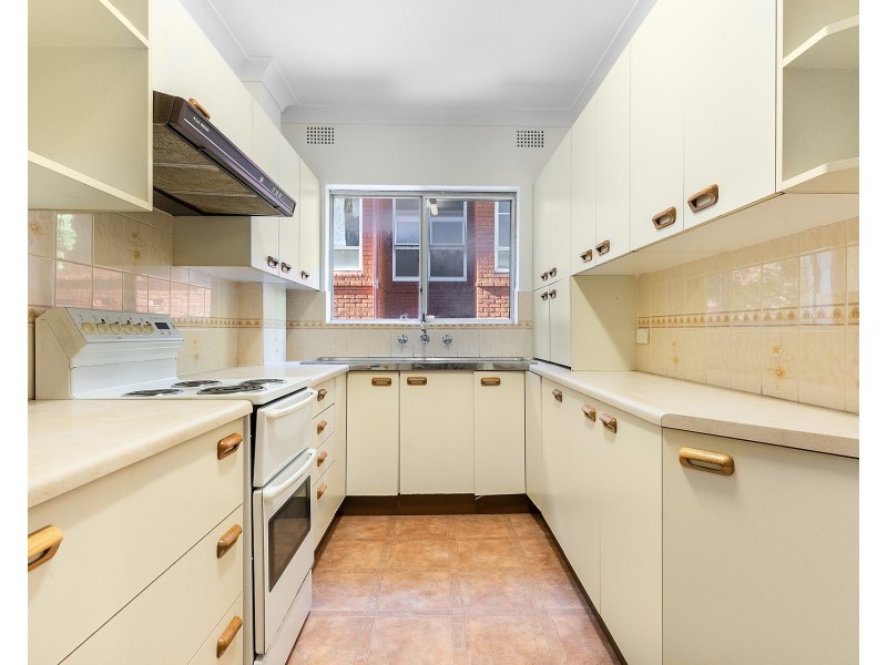 1/31 Queens Road, Brighton-le-sands NSW 2216