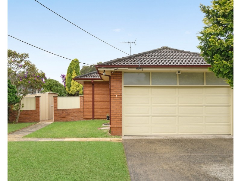 7 Firmstone Gardens, Arncliffe NSW 2205