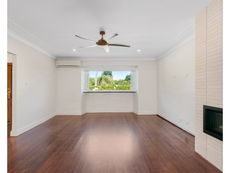 38-38A Burke Street, Chifley NSW 2036