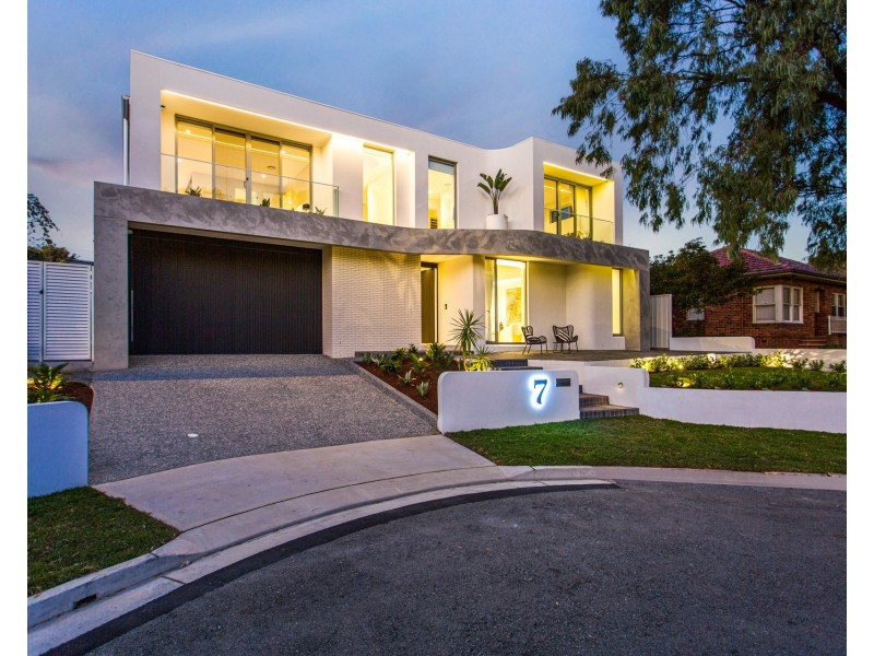 7 Docos Crescent, Bexley NSW 2207