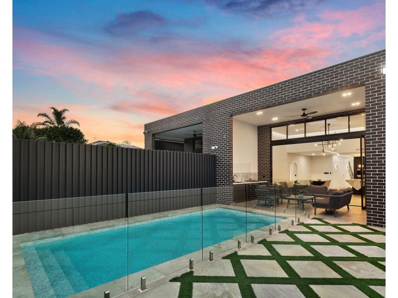 2 Walton Street, Blakehurst NSW 2221