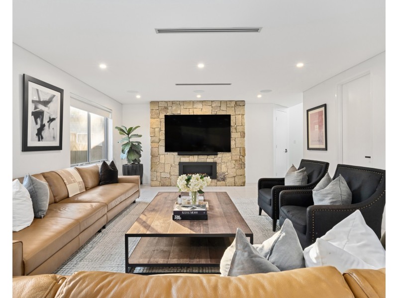 19 Henry Street, Carlton NSW 2218