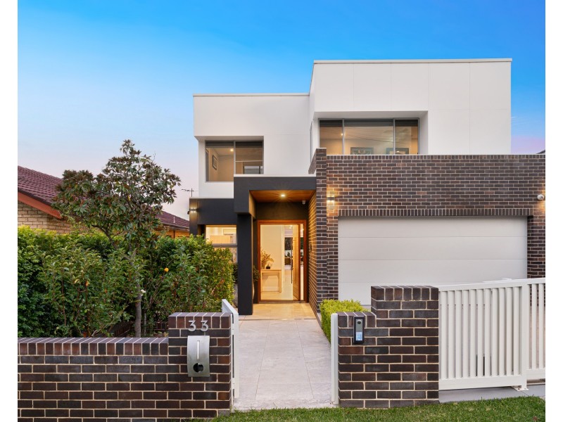 33 Moore Street, Bexley NSW 2207