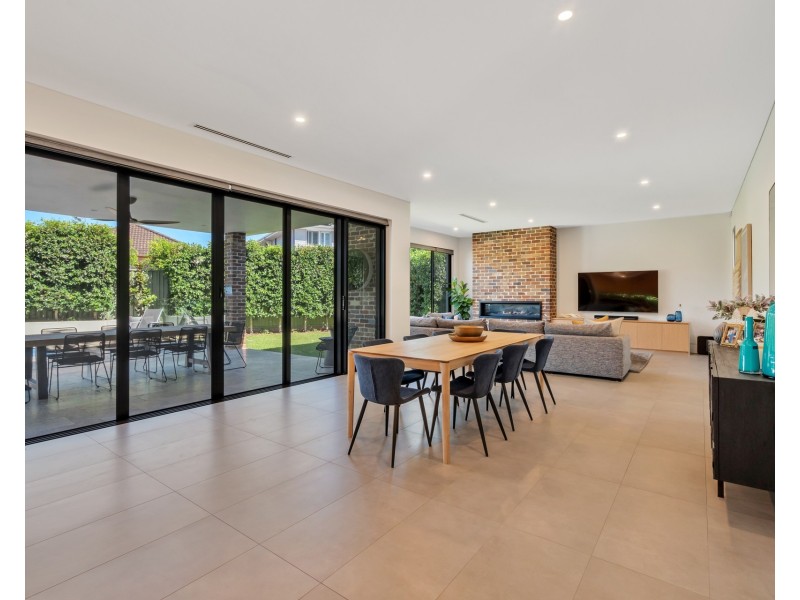 2 Caroma Avenue, Kyeemagh NSW 2216