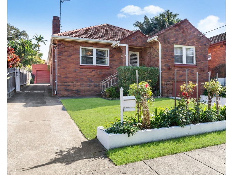 52 Harslett Cres, Beverley Park NSW 2217