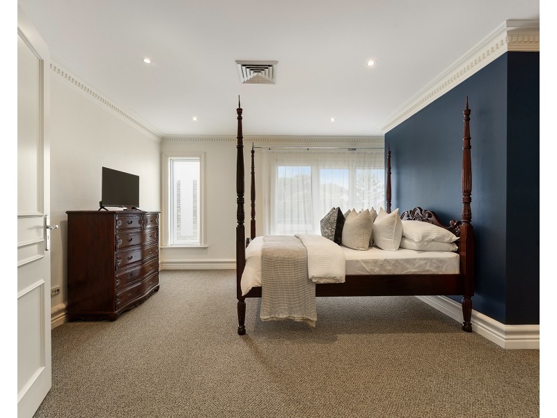 323 The Grand Parade, Sans Souci NSW 2219