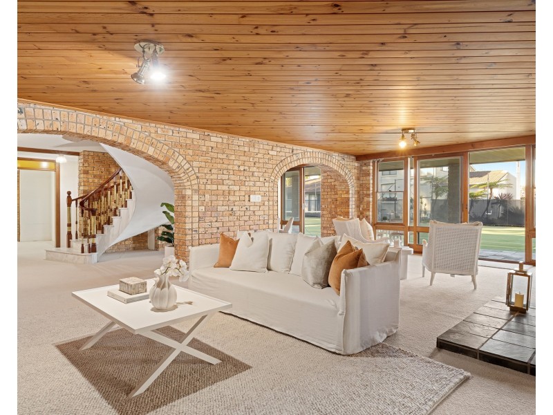 62 Fernleigh Road, Caringbah South NSW 2229