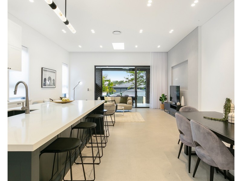 10A Gorada Avenue, Kirrawee NSW 2232