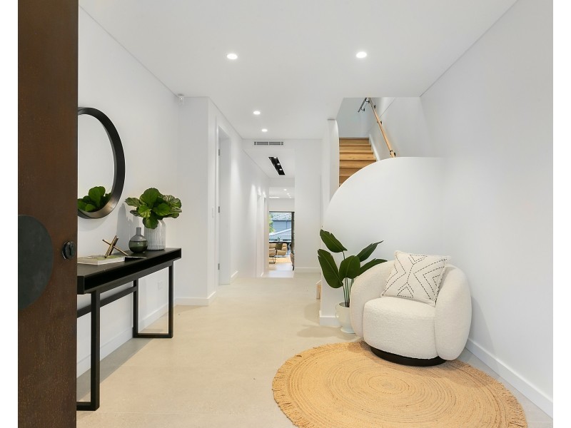 10A Gorada Avenue, Kirrawee NSW 2232