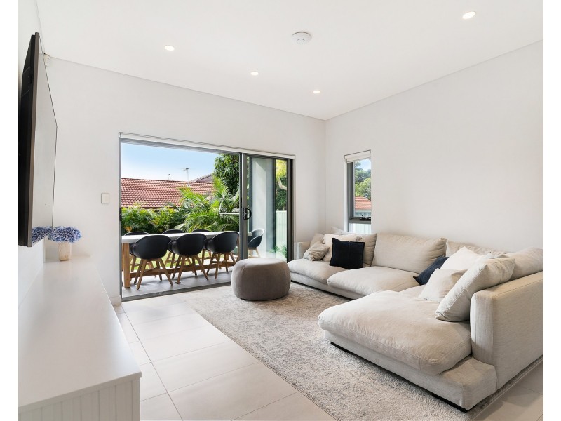 17a Crystal Street, Sylvania NSW 2224