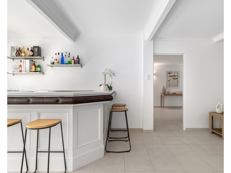 8 Hampton Road, Sylvania Waters NSW 2224