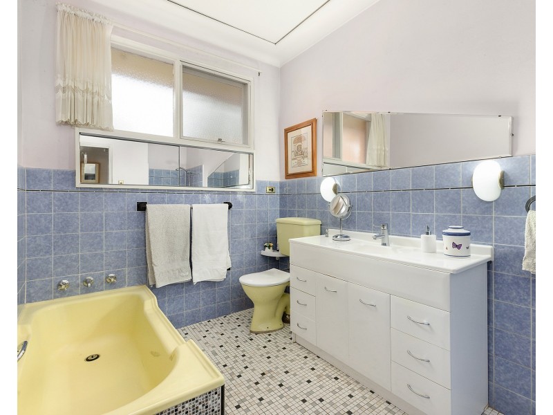 66 Carwar Avenue, Carss Park NSW 2221