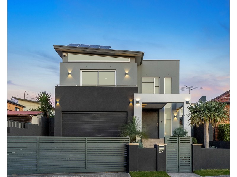 25 Kenyon Road, Bexley NSW 2207