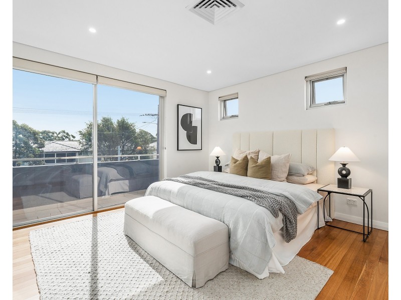 25 Kenyon Road, Bexley NSW 2207