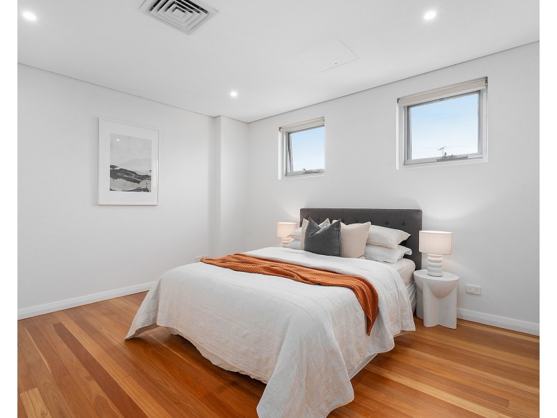 25 Kenyon Road, Bexley NSW 2207