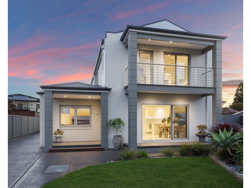 33 Moorefield Avenue, Kogarah NSW 2217