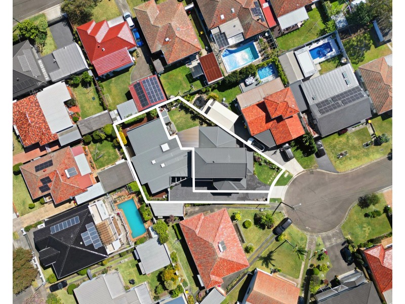 33a Moorefield Avenue, Kogarah NSW 2217