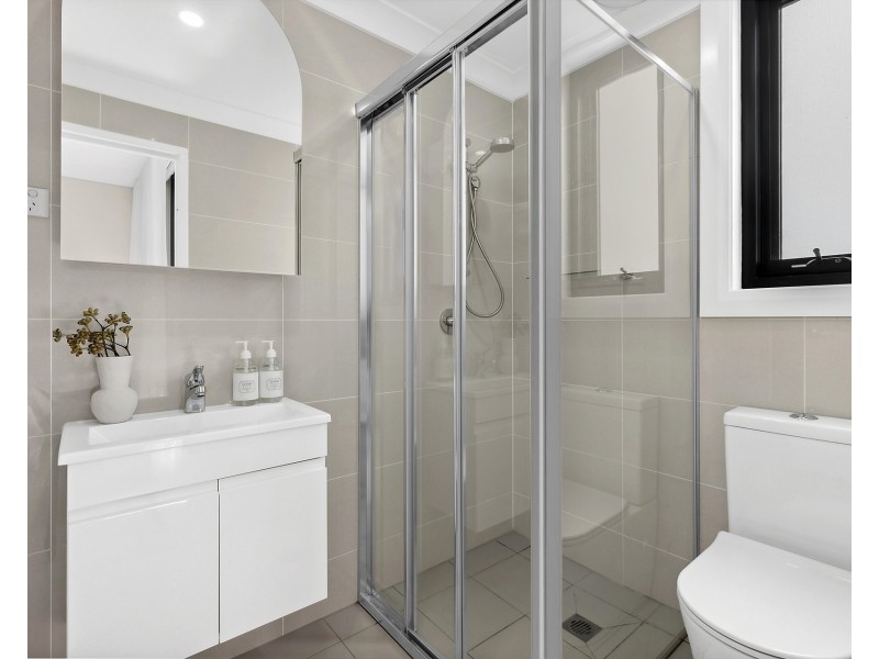 1/6 Buchanan Street, Carlton NSW 2218