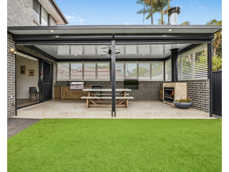 4 Lakeside Avenue, Monterey NSW 2217