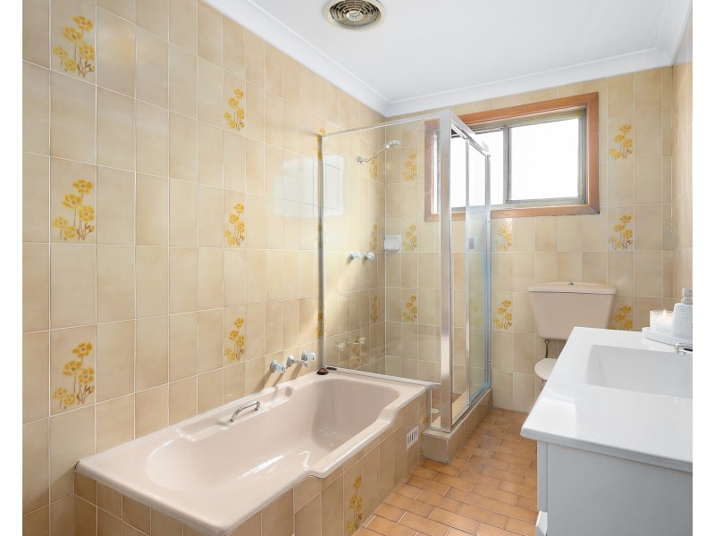 39 McMillan Avenue, Sandringham NSW 2219