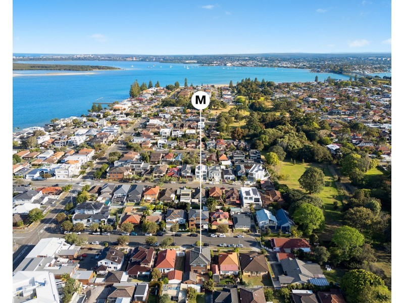 39 McMillan Avenue, Sandringham NSW 2219