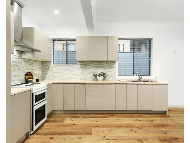 14 Tavistock Road, South Hurstville NSW 2221