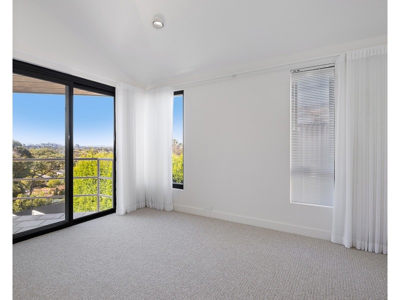 44 Gnarbo Avenue, Carss Park NSW 2221