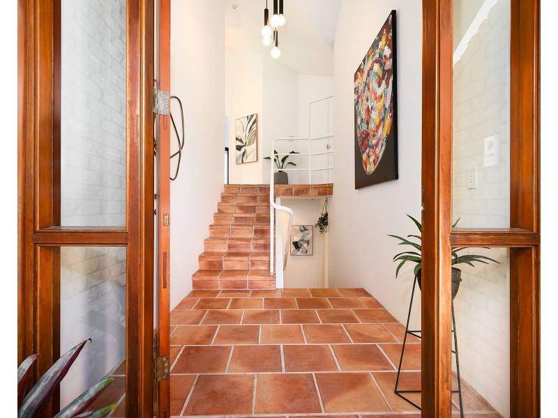 44 Gnarbo Avenue, Carss Park NSW 2221