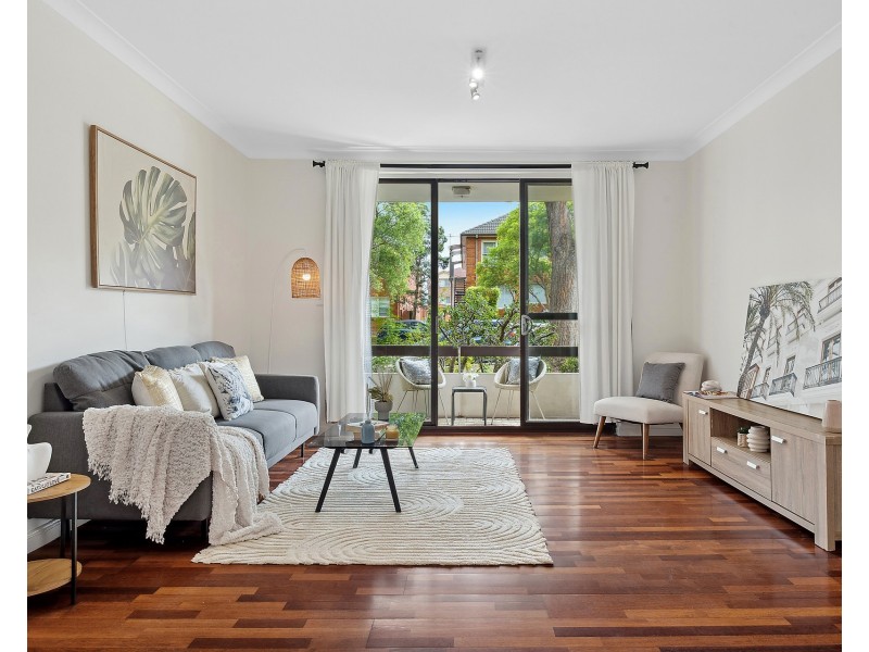 1/6 St Georges Parade, Hurstville NSW 2220