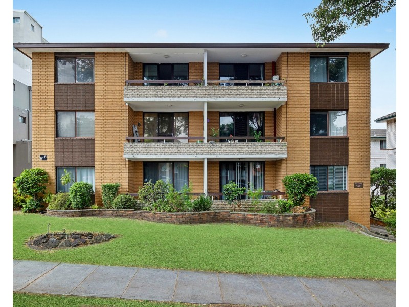 1/6 St Georges Parade, Hurstville NSW 2220
