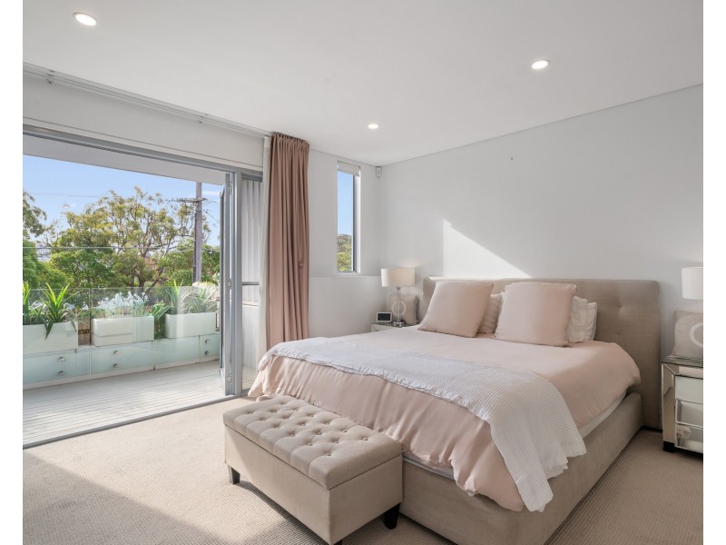 198 Chuter Avenue, Sans Souci NSW 2219