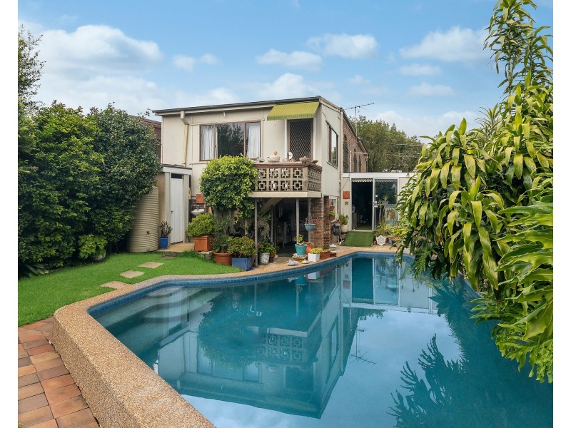 27 Hillcrest Street, Tempe NSW 2044
