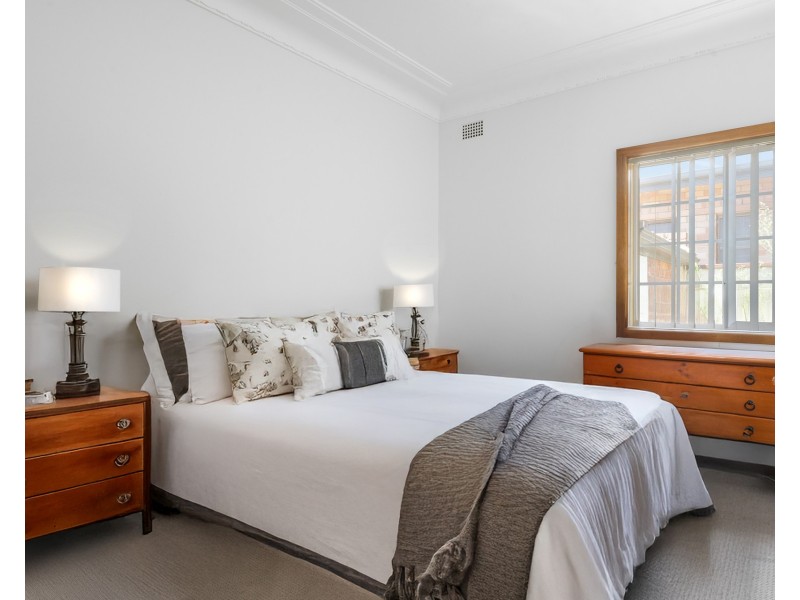 32 Illawarra Parade, Beverly Hills NSW 2209