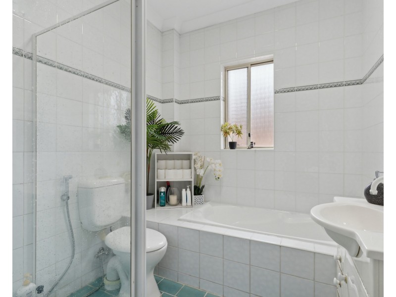 11/40-42 Queen Victoria Street, Bexley NSW 2207