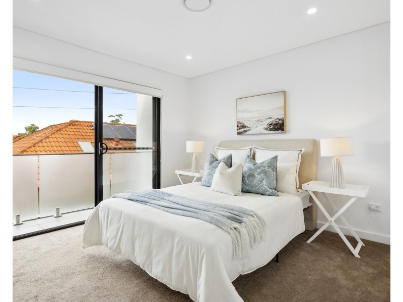 3/158 Bath Road, Kirrawee NSW 2232