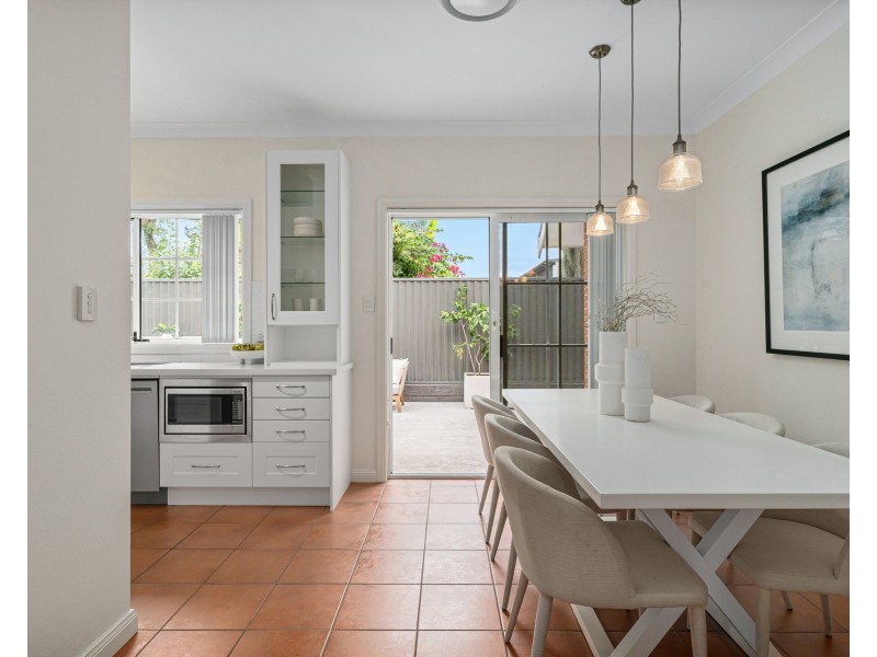 9A Queens Road, Hurstville NSW 2220